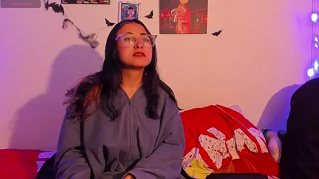 Dirty Pleasure69 online show from 10/28/25, 09:50