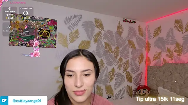 CattleyaAngel online show from 10/17/25, 01:42