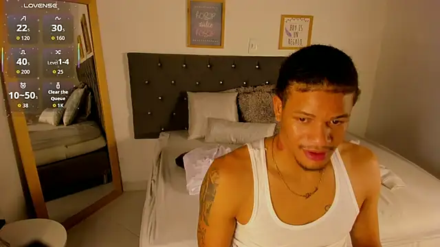 AmberandNick online show from 10/07/25, 03:25