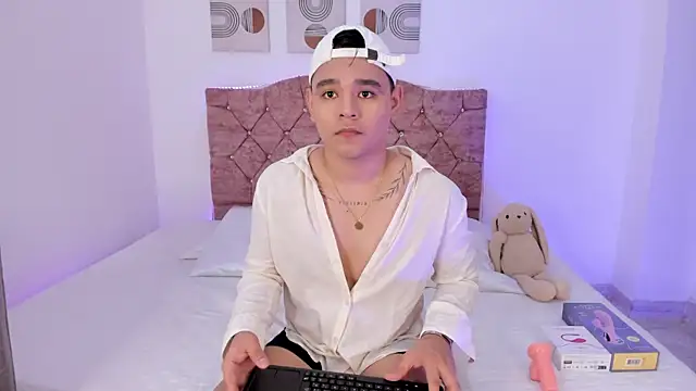 Snapshot of KairoBlaze chatting on 09/26/25, 04:05 KairoBlaze online show from 09/26/25, 04:05