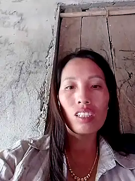 Snapshot of Sera_sexy01 chatting on 10/12/25, 01:37 Sera sexy01 online show from 10/12/25, 01:37