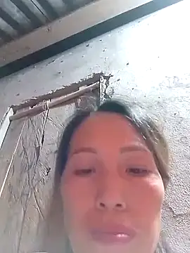 Snapshot of Sera_sexy01 chatting on 10/17/25, 08:00 Sera sexy01 online show from 10/17/25, 08:00