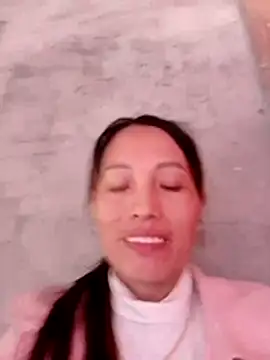 Snapshot of Sera_sexy01 chatting on 10/30/25, 01:07 Sera sexy01 online show from 10/30/25, 01:07