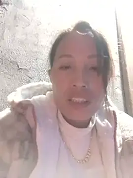 Snapshot of Sera_sexy01 chatting on 11/14/25, 07:12 Sera sexy01 online show from 11/14/25, 07:12