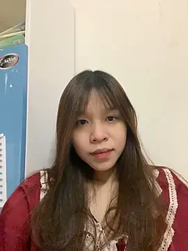 Hanaa07  online show from 10/13/25, 09:42