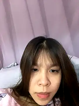 Hanaa07  online show from 11/02/25, 02:14