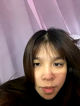 Hanaa07  online show from 11/02/25, 02:30