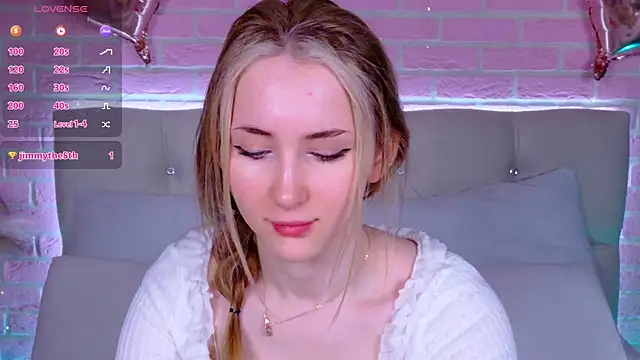 LiraKink online show from 11/24/25, 04:56