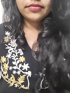 Snapshot of Miss_Rose__ chatting on 10/11/25, 02:59 Miss Rose online show from 10/11/25, 02:59