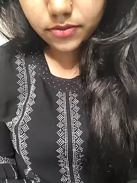 Snapshot of Miss_Rose__ chatting on 10/12/25, 09:08 Miss Rose online show from 10/12/25, 09:08