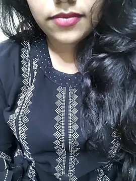 Snapshot of Miss_Rose__ chatting on 10/12/25, 09:14 Miss Rose online show from 10/12/25, 09:14