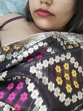 Snapshot of Miss_Rose__ chatting on 11/02/25, 06:10 Miss Rose online show from 11/02/25, 06:10