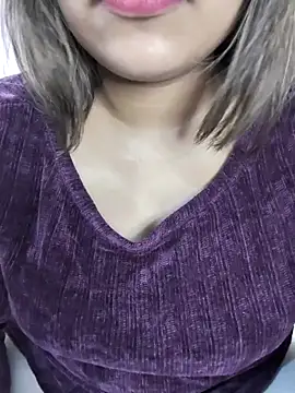 Snapshot of Miss_Rose__ chatting on 11/03/25, 06:20 Miss Rose online show from 11/03/25, 06:20