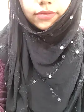 Snapshot of Miss_Rose__ chatting on 11/12/25, 07:31 Miss Rose online show from 11/12/25, 07:31