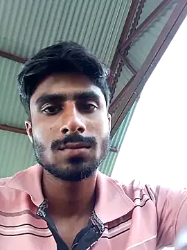 Snapshot of LesserUpset chatting on 10/18/25, 06:05 LesserUpset online show from 10/18/25, 06:05