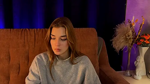 LilianLee online show from 11/21/25, 03:22