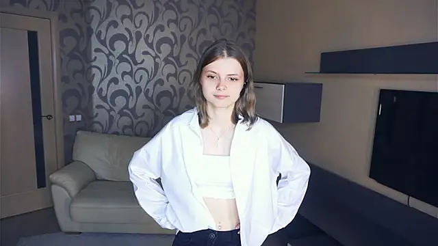 JeanieHelget online show from 10/01/25, 06:08
