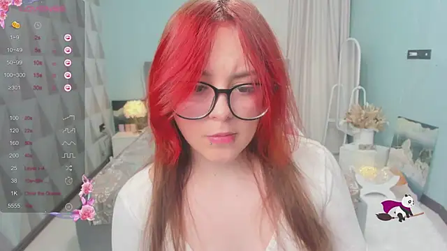 Snapshot of Monaco_Sun chatting on 10/12/25, 06:29 Monaco Sun online show from 10/12/25, 06:29