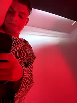 Snapshot of Gabrielrdsouza chatting on 09/29/25, 10:53 Gabrielrdsouza online show from 09/29/25, 10:53