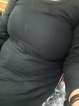 Minakshi 677 online show from 10/17/25, 04:04