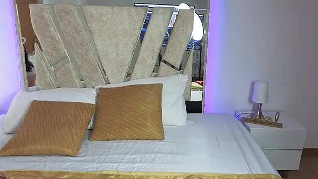 lissastone online show from 10/28/25, 07:27