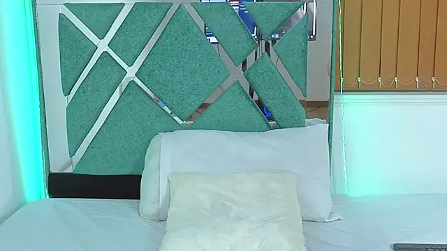 lissastone online show from 11/04/25, 03:05