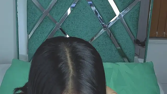 lissastone online show from 11/19/25, 07:03