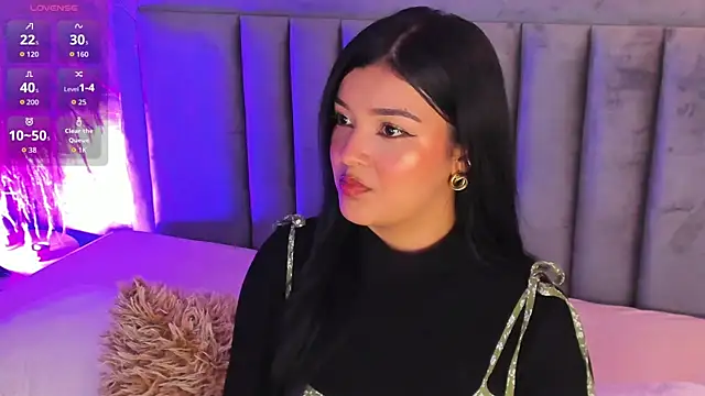 EmmaBlossom online show from 10/05/25, 03:54