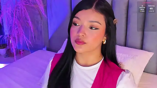 EmmaBlossom online show from 10/09/25, 06:28