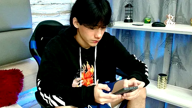 Lovers 21 online show from 11/10/25, 03:16