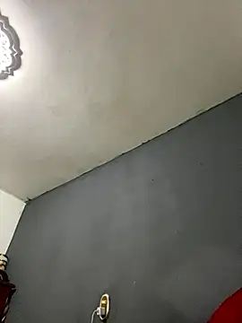 Snapshot of Kelly_or chatting on 11/26/25, 07:04 Kelly or online show from 11/26/25, 07:04