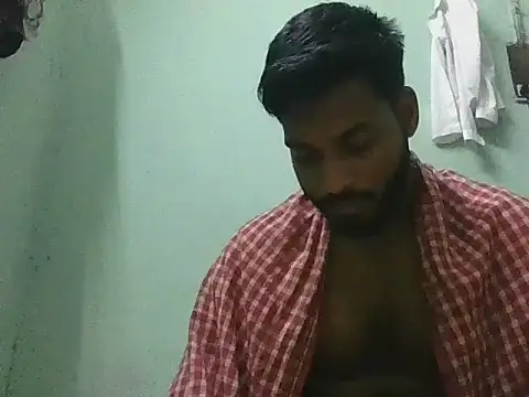 Snapshot of Raw12499 chatting on 10/12/25, 03:05 Raw12499 online show from 10/12/25, 03:05