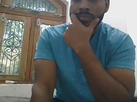 Snapshot of Raw12499 chatting on 11/16/25, 02:39 Raw12499 online show from 11/16/25, 02:39