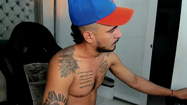 Kevinfox23cms online show from 10/14/25, 03:46