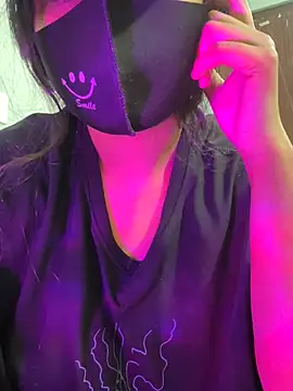 Lisa afreen online show from 10/11/25, 06:17