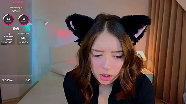  Amelia Shine  online show from 11/15/25, 02:09