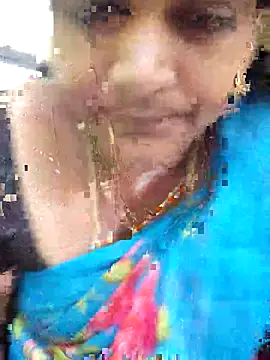 navyasree143 online show from 11/15/25, 02:53