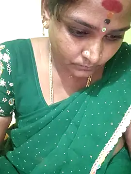 navyasree143 online show from 11/19/25, 12:38