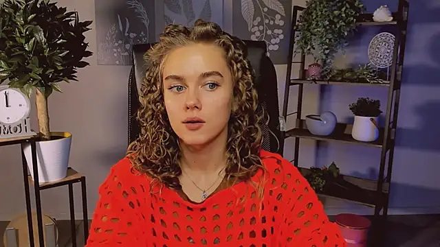 JuneWoods online show from 11/21/25, 12:15