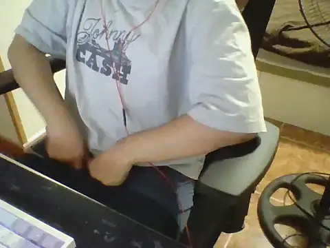 Snapshot of sebas_sexo_goloso chatting on 10/03/25, 12:46 sebas sexo goloso online show from 10/03/25, 12:46