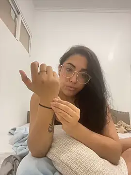 Lana18 lee1 online show from 11/24/25, 08:52