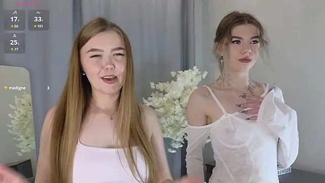 TwixieGuo online show from 10/13/25, 10:26