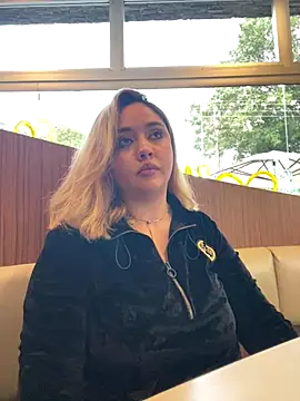 Angelina velvett online show from 10/06/25, 10:18