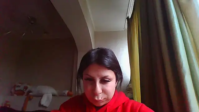 Snapshot of QueenMomyS chatting on 10/17/25, 01:35 QueenMomyS online show from 10/17/25, 01:35