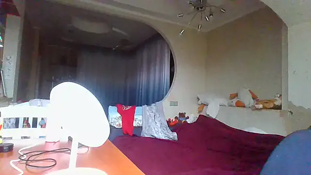 Snapshot of QueenMomyS chatting on 11/20/25, 10:15 QueenMomyS online show from 11/20/25, 10:15