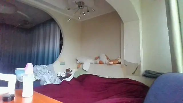 Snapshot of QueenMomyS chatting on 11/21/25, 06:56 QueenMomyS online show from 11/21/25, 06:56