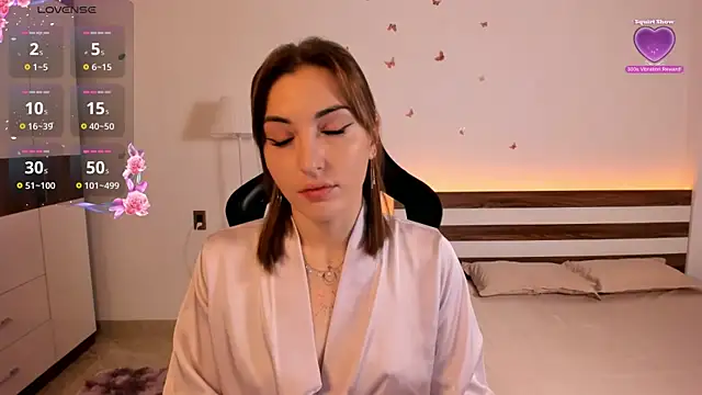 Snapshot of AmyVilvet_ chatting on 10/21/25, 09:26 AmyVilvet online show from 10/21/25, 09:26