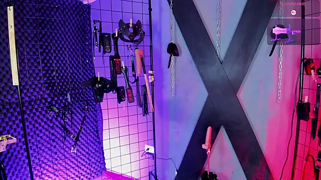 MissAlison Monica bdsm online show from 11/04/25, 07:02