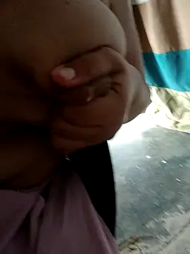 young dairy01 online show from 10/10/25, 12:26