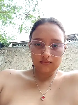 young dairy01 online show from 10/11/25, 12:47